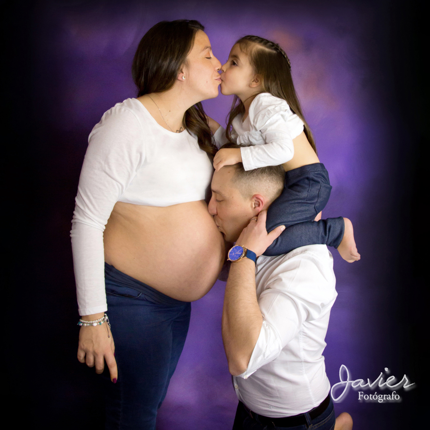 foto embarazo familia