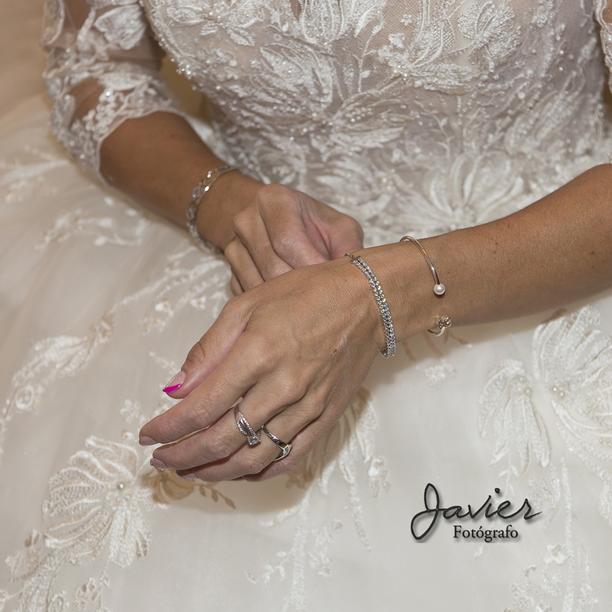 foto manos de la novia